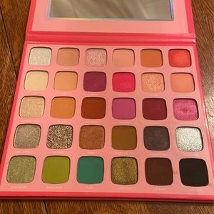 Morphe x Jeffree Star Artistry Palette
